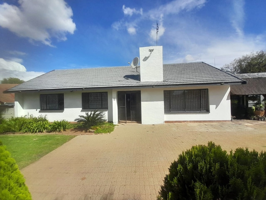3 Bedroom Property for Sale in Meiringspark North West